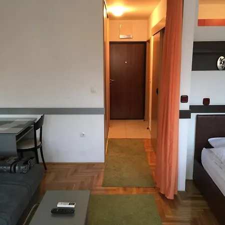 Apartment Studio